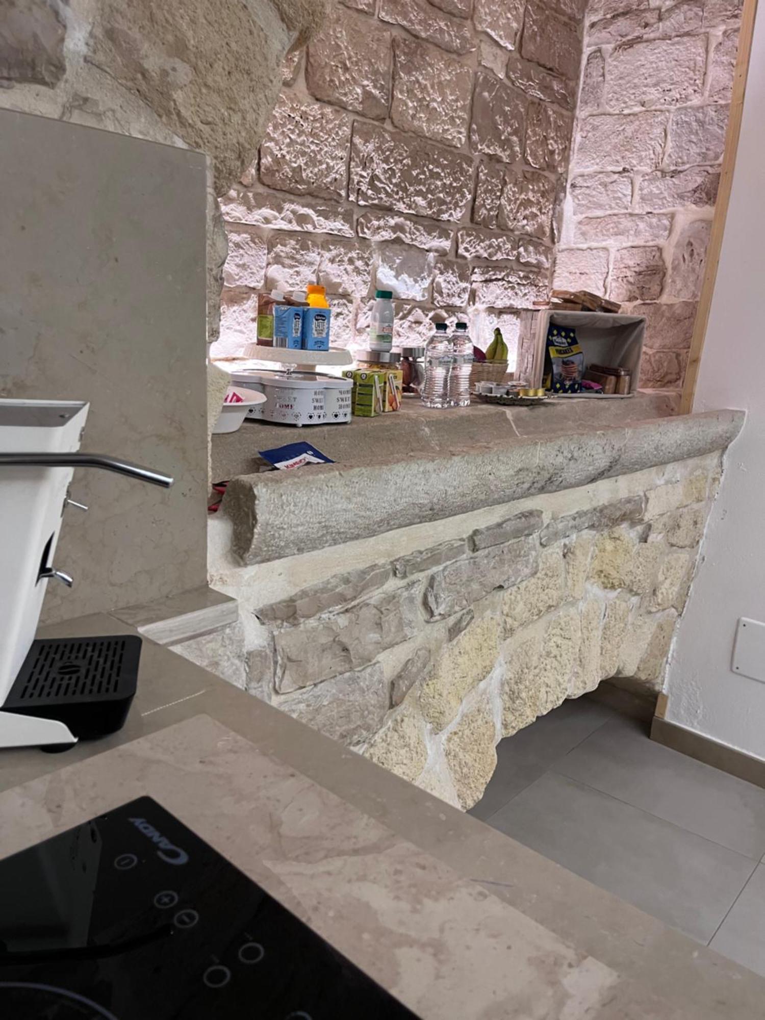 Epoca Suite House Trani Εξωτερικό φωτογραφία