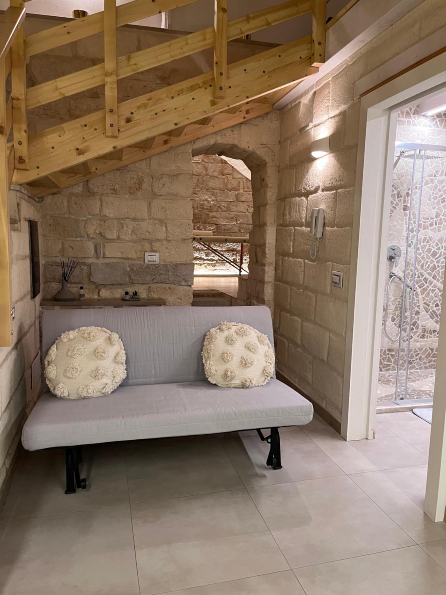 Epoca Suite House Trani Εξωτερικό φωτογραφία