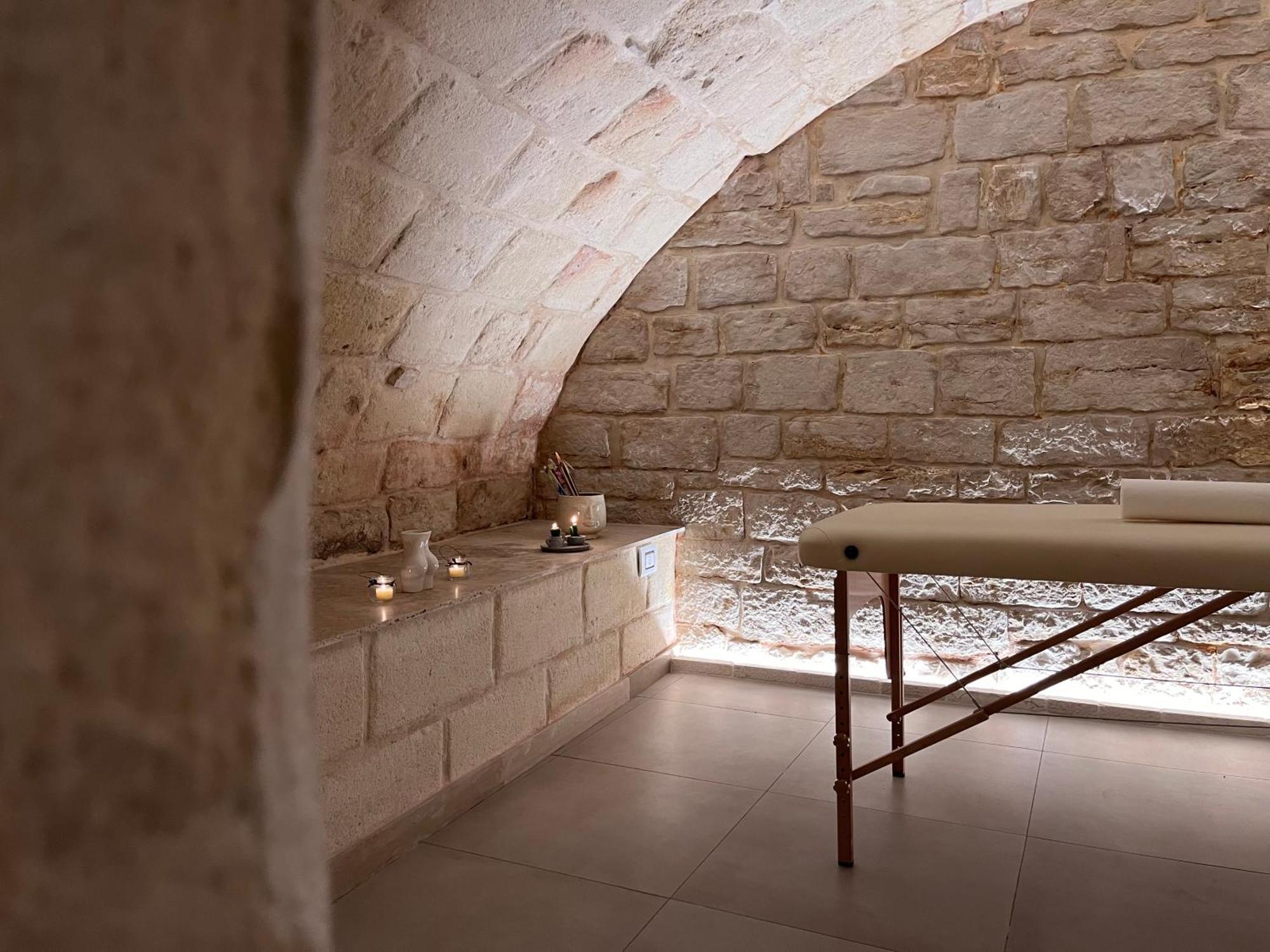 Epoca Suite House Trani Εξωτερικό φωτογραφία