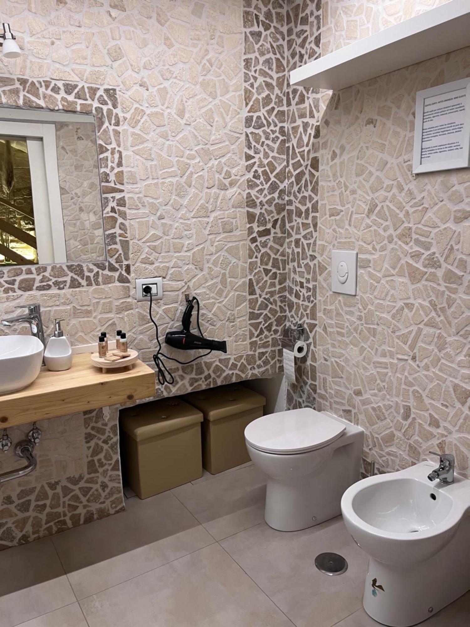 Epoca Suite House Trani Εξωτερικό φωτογραφία