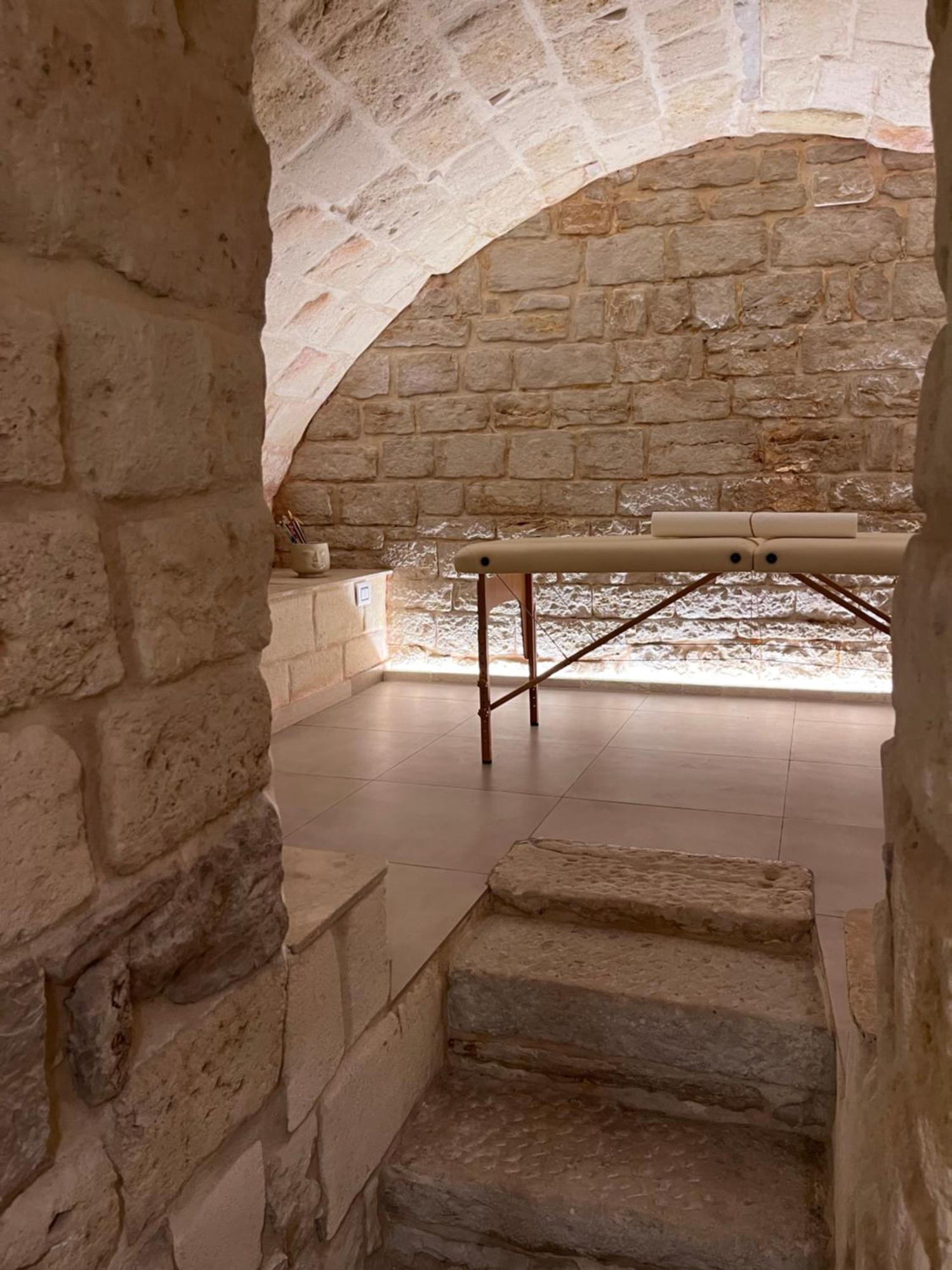 Epoca Suite House Trani Εξωτερικό φωτογραφία