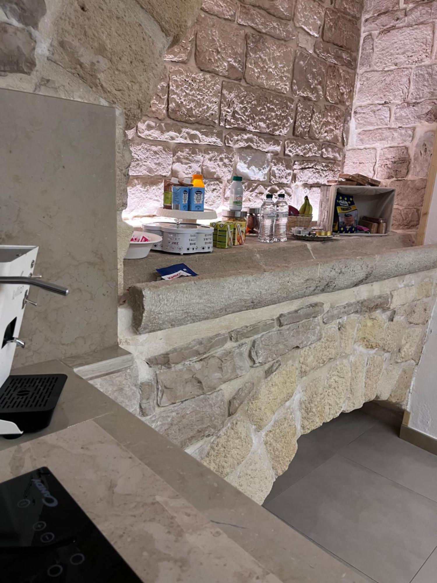 Epoca Suite House Trani Εξωτερικό φωτογραφία