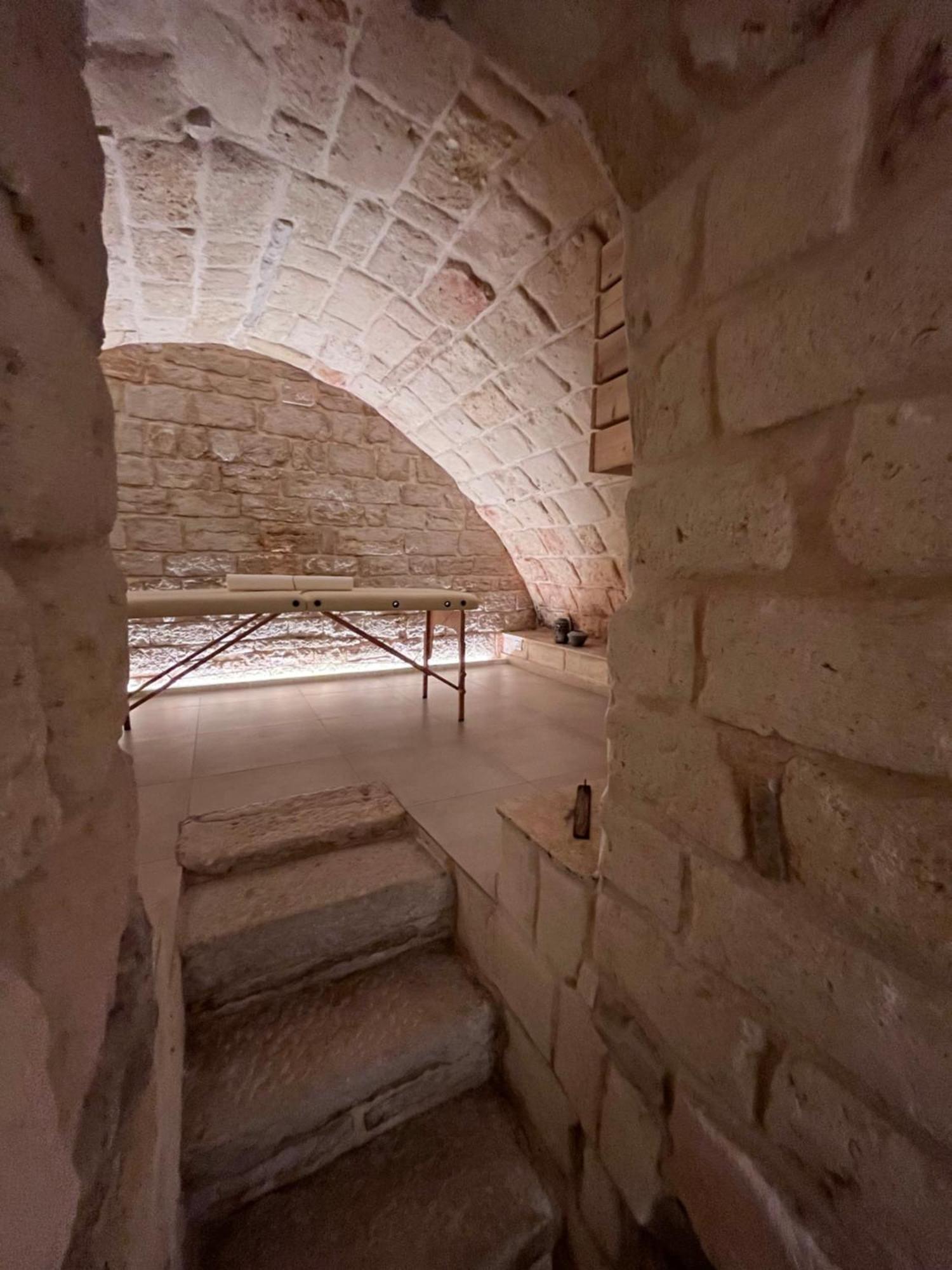 Epoca Suite House Trani Εξωτερικό φωτογραφία
